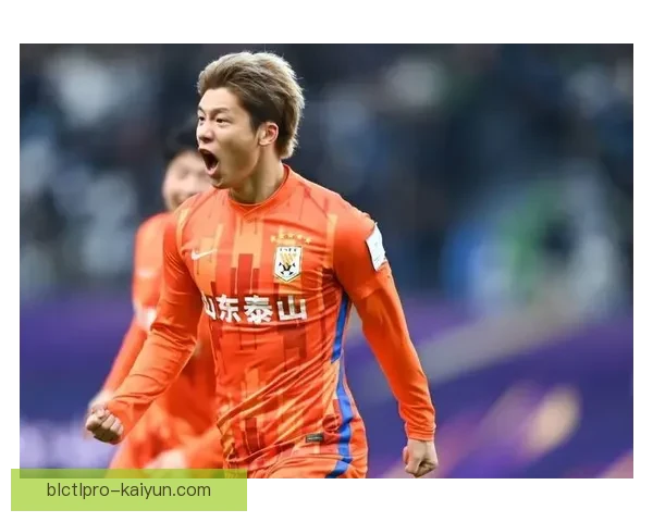 震撼转会！顶级前锋加盟豪门球队，状态回暖值得关注